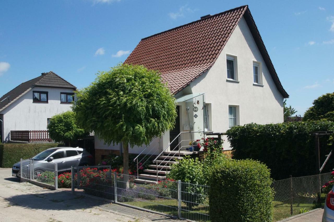 Ferienwohnung Schubert Sagard Exterior photo